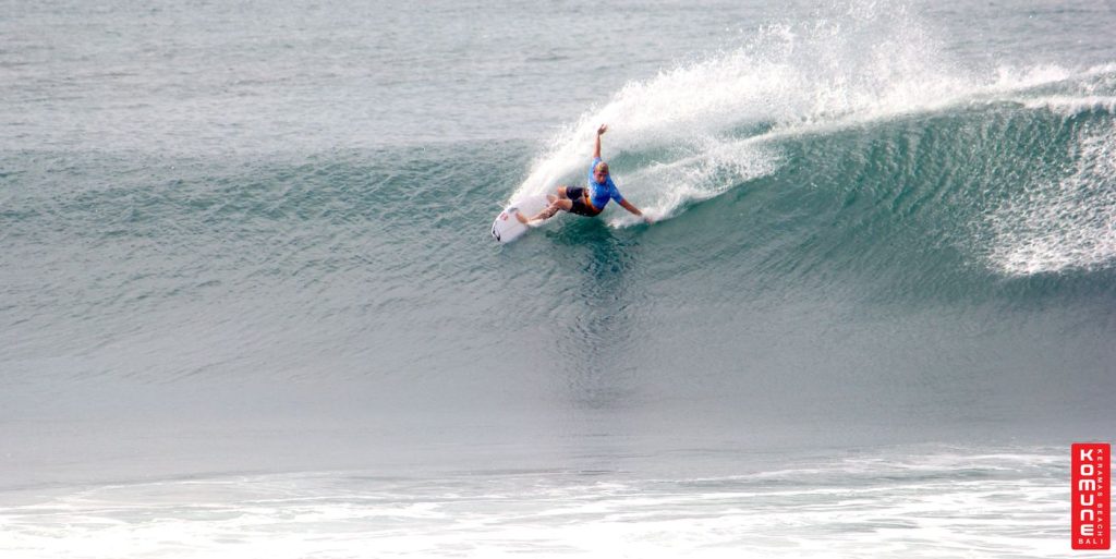 Mick Fanning carving a powerful turn at the 2013 Oakley Pro world tour event at Keramas, Bali
